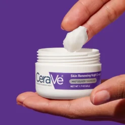 CeraVe Skin Renewing Cream Crema Viso con Peptidi Idratante Primi Segni dell'Età, 50ml
