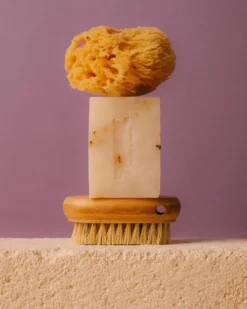 L'Amande Sapone Naturale Artigianale Lavanda detergente per viso e il corpo, 150 g