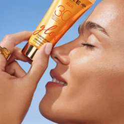 Nuxe Sun Fluido Solare Viso Glow Spf 30 - Fluido per proteggere e illuminare il viso, 40 ml