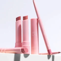 RVB Lab Butter Kiss Rossetto Cremoso Luminoso colore Nude 231, 2.5g