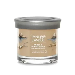 Yankee Candle Amber & Sandalwood - Signature Candela Piccola, 122g
